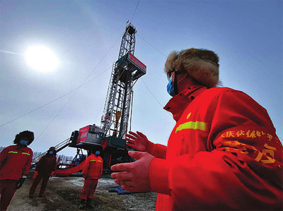大庆钻探124支井队复工开钻